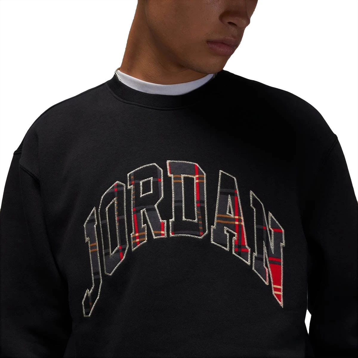 Air Jordan ESSENTIAL HOLIDAY PLAID FLEECE CREW 5 Air Jordan ESSENTIAL HOLIDAY PLAID FLEECE CREW - Image 3