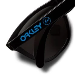 Oakley X FRAGMENT DESIGN FROGSKINS 12 Oakley X FRAGMENT DESIGN FROGSKINS -Hot Sale Clothing Store OakleyXFRAGMENTDESIGNFROGSKINSFRAGMENTBLUEWPRIZMGREYOS0OO9245 5