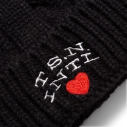 T.S.N. HEART BEANIE -Hot Sale Clothing Store ThisisneverthatT.S.N.HEARTBEANIEBLACKOSTN223KHWBE01 3